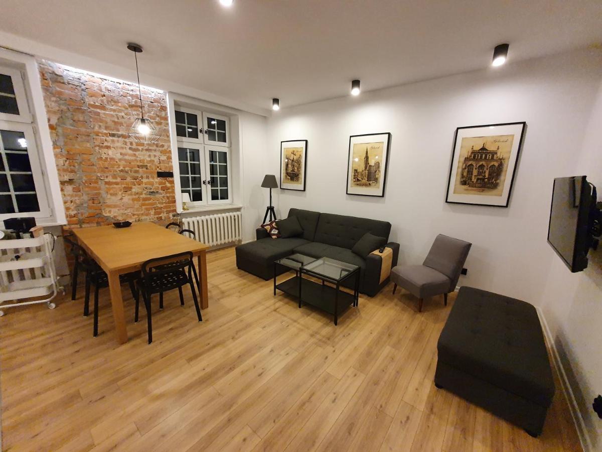 Apartment Old Town Chlebnicka กดัญสก์ ภายนอก รูปภาพ