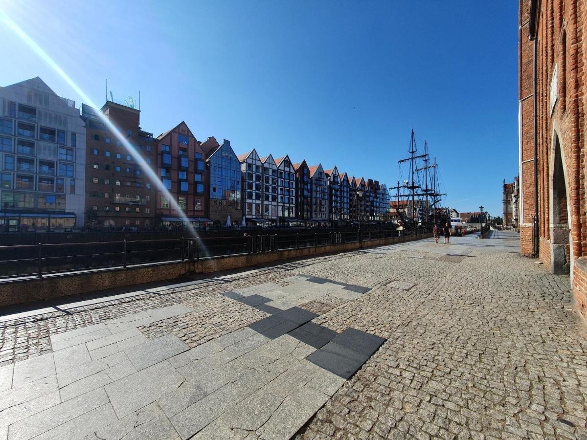 Apartment Old Town Chlebnicka กดัญสก์ ภายนอก รูปภาพ
